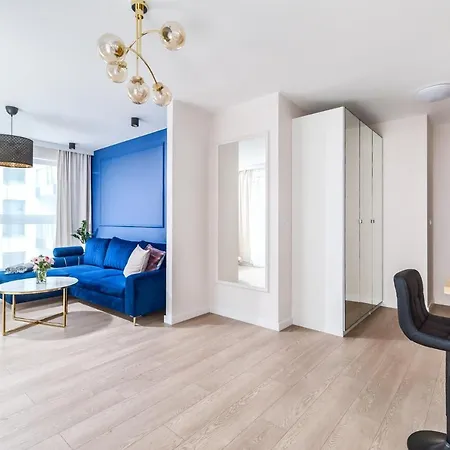 Unique - Angielska Grobla *